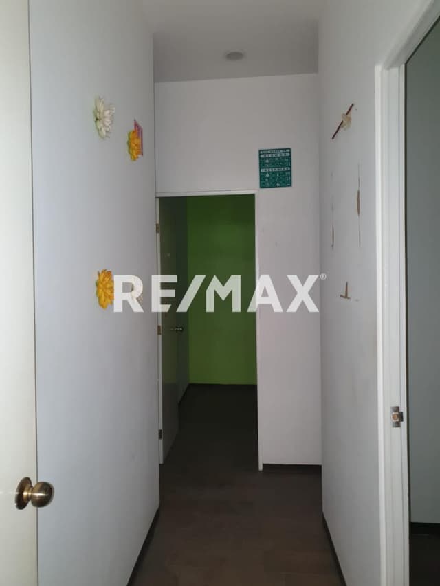 LOCAL EN VENTA PLAZA SINFONIA, LOMAS DE ANGELOPOLIS