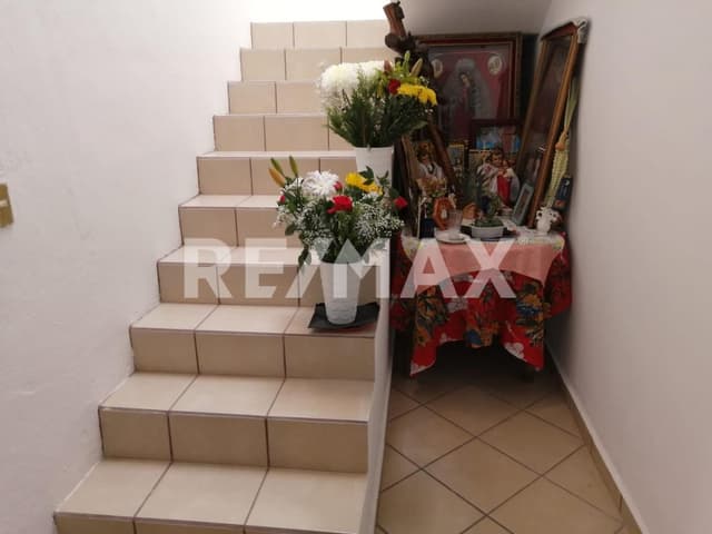 Venta de casa en Jardines de Cerro Gordo, Ecatepec