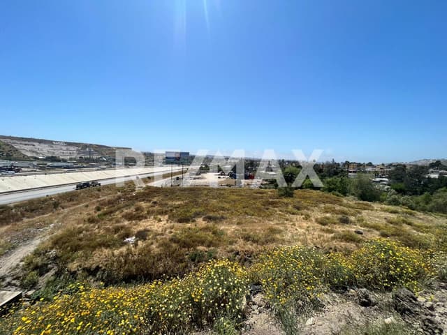 TERRENO COMERCIAL EN RENTA DE 9884.21 M2, MURUA, TIJUANA B.C