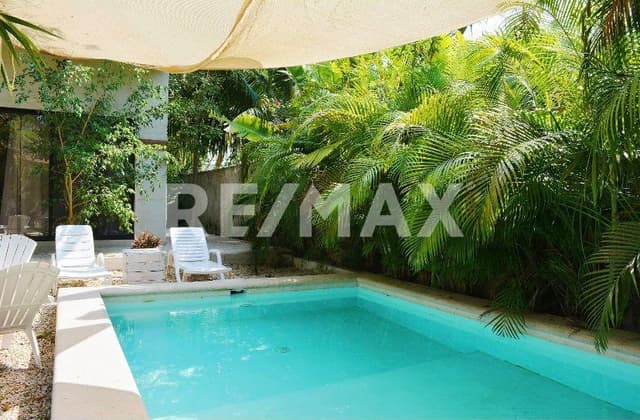 FOURPLEX  ON SALE / COMPLEJO DE 4 DEPARTAMENTOS JUNTOS EN VENTA