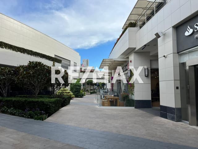 LOCAL COMERCIAL EN RENTA DE 170 M2, EN PASEO CHAPULTEPEC, TIJUANA