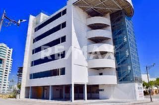 OFICINA RENTA EN MILENIO III