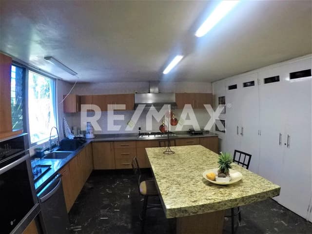 CASA EN VENTA ALAMEDA CELAYA