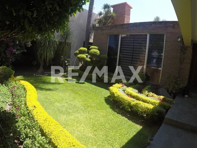 CASA EN VENTA ALAMEDA CELAYA