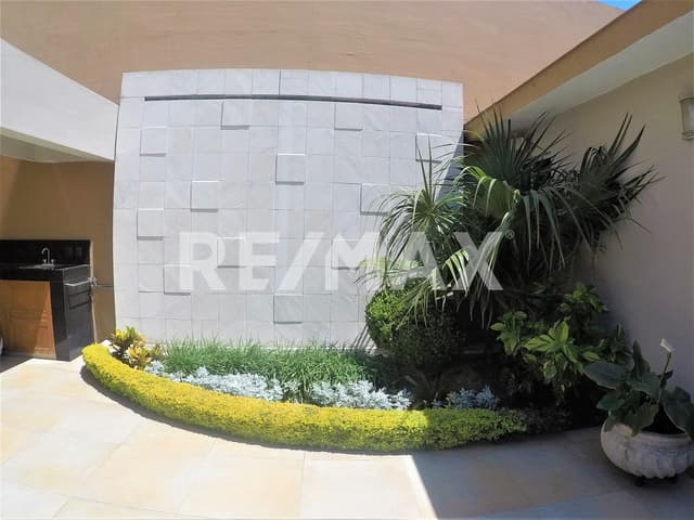 CASA EN VENTA ALAMEDA CELAYA