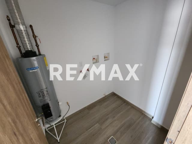 DEPARTAMENTO EN VENTA EN CUADRA, COLONIA LA POSTAL TIJUANA B.C.