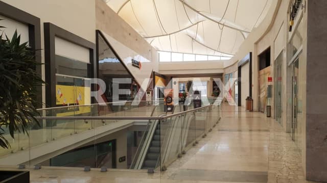 VENTA DE LOCAL EN PLAZA SINFONIA