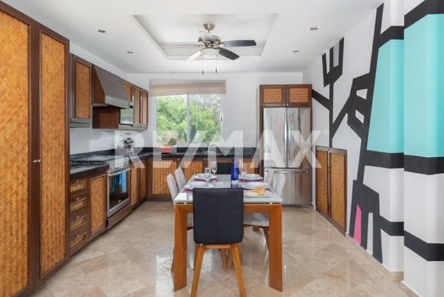 PH EN VENTA -  3 RECAMARAS -  CENTRO TULUM