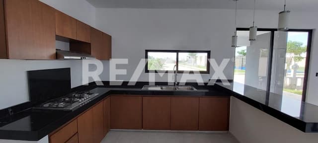 Casa en Venta en Residencial Zentura en Cholul Mérida Yucatán.