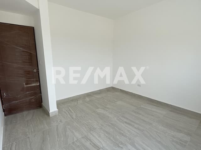 CASA EN VENTA EN LOS OLIVOS