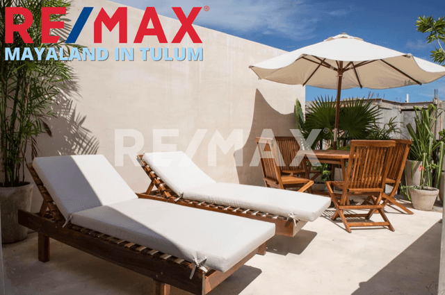 EN VENTA HERMOSO PH CON ALBERCA PRIVADA