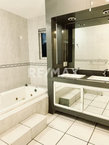 property image preview0