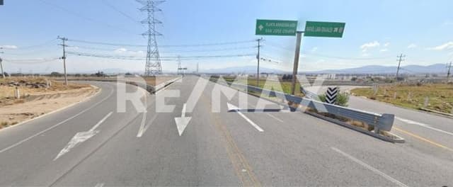 VENTA DE TERRENO COMERCIAL