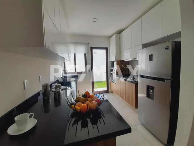 CASA EN VENTA EN ZIBATÁ