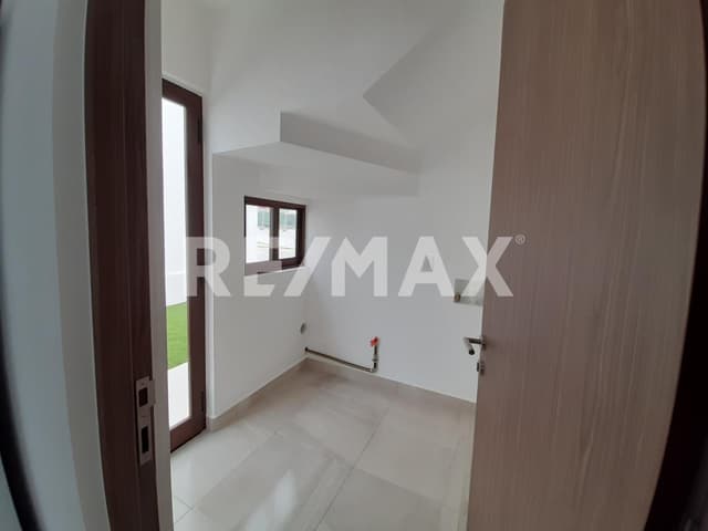 CASA EN VENTA EN ZIBATÁ