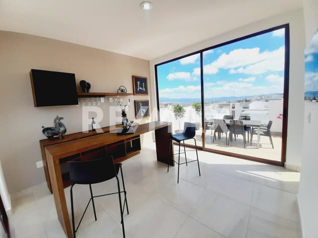 CASA EN VENTA EN ZIBATÁ