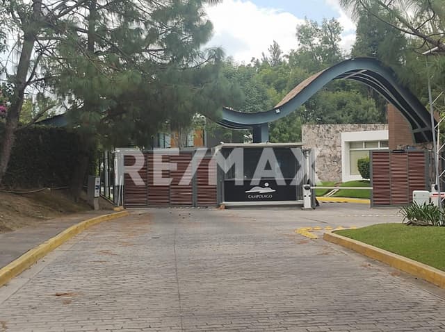 Terreno con vista al Lago Campo Lago