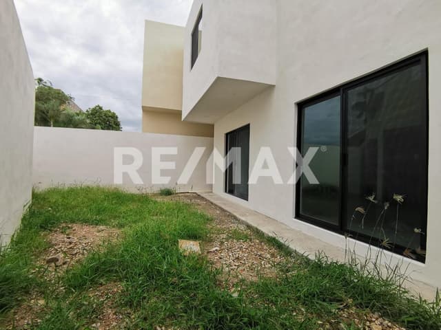 EXCELENTE CASA EN VENTA