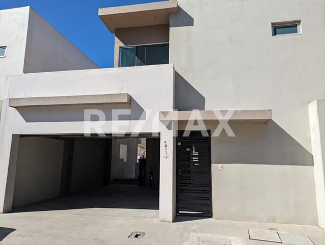 Casa en Renta San Agustin Residencial en Tijuana