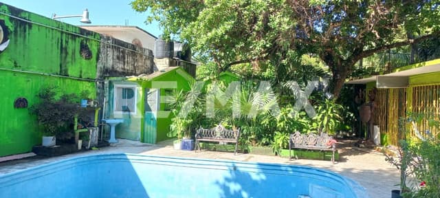 venta de propiedad con 5 bungalows
