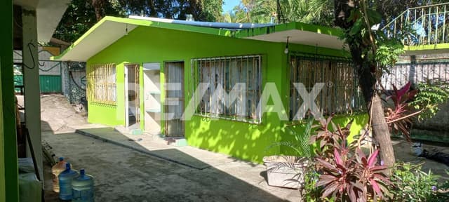 venta de propiedad con 5 bungalows