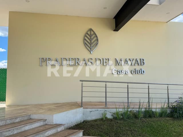 VENTA DE CASA  MANANTIALES DEL MAYAB