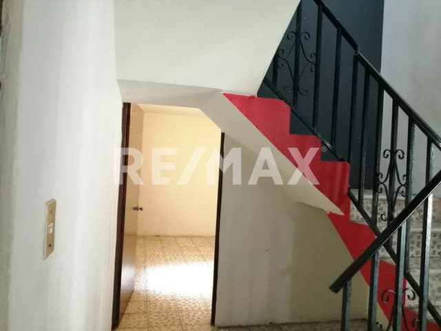 Venta de casa en zona centro