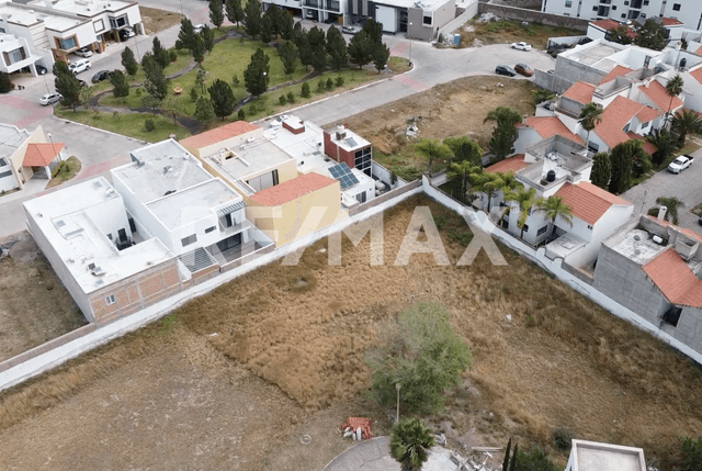 Terreno en venta 602.38 m2 Fraccionamiento Haciendas Campestre