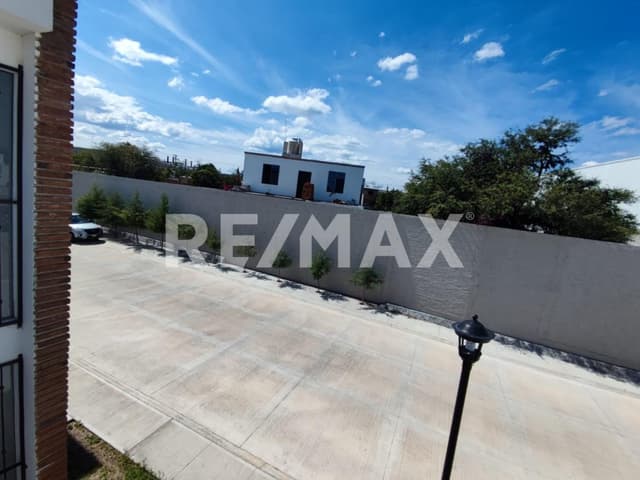 VENTA  DE CASA SAN JUAN DEL RÍO QUERÉTARO
