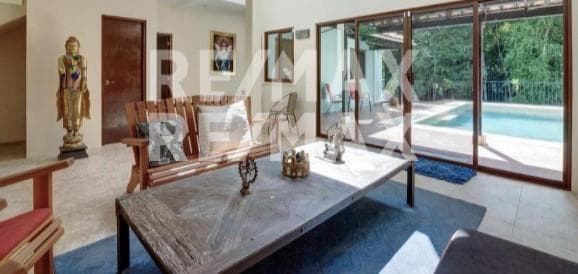 CASA DE LOS SUEÑOS 5 Br 5 Bths with guest room