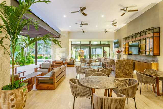 Casa de 4 Recamaras en Venta Totalmente Amueblada