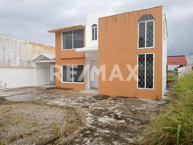 CASA EN VENTA CARRETERA VHSA.-TEAPA VILLA PARRILA