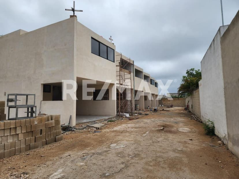 Dzitya 77 Townhouses de 3 recámaras con Piscina en preventa. Dzitya Yucatán