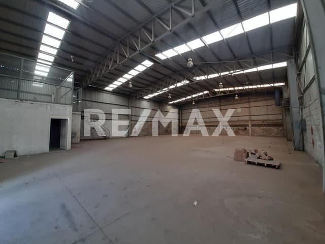 BODEGA EN VENTA PARQUE INDUSTRIAL BERNARDO QUINTANA 