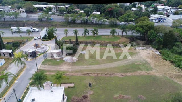 Venta de Terreno en  Santiago N.L. - 1334