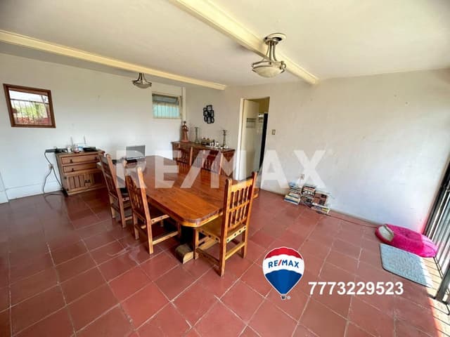 Venta de casa en esquina, Lomas de San Antón, Cuernavaca...Clave 4176