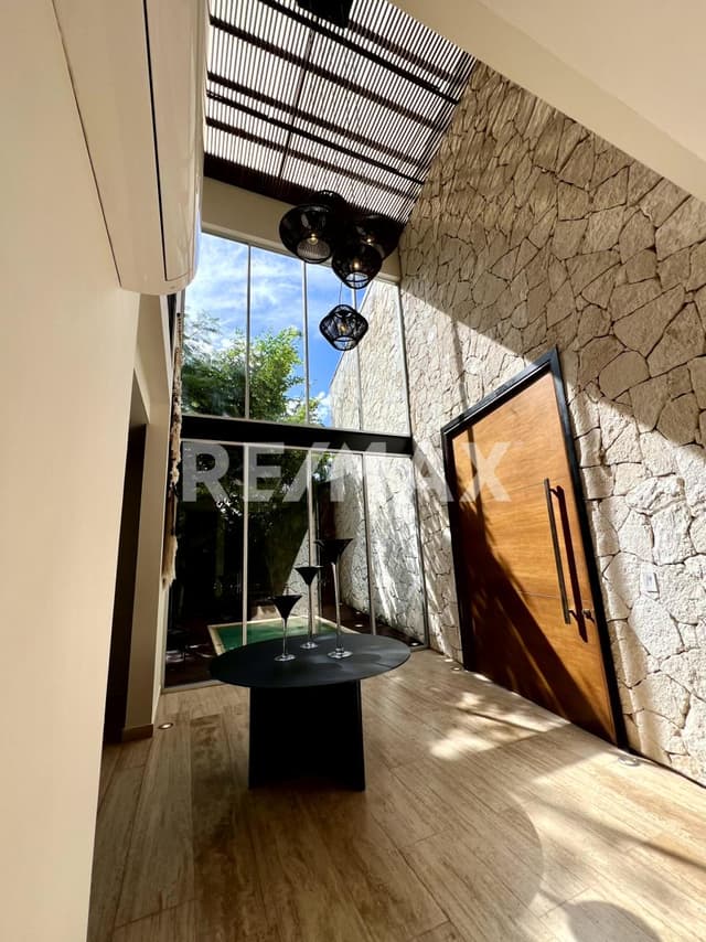 Casa en venta Privada NUUKAN Cholul entrega inmediata