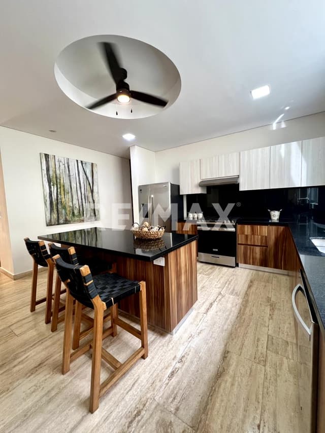 Casa en venta Privada NUUKAN Cholul entrega inmediata