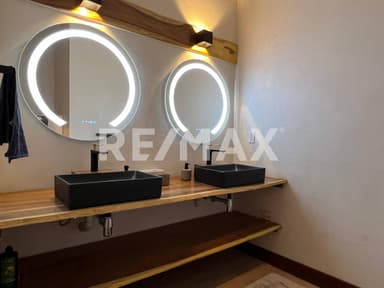 property image preview0