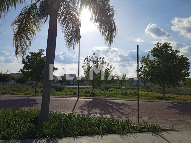 Terreno en Venta en Ciudad Maderas-El Marques Querétaro 
