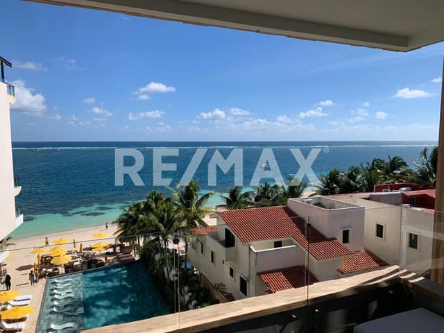 The Fives Puerto Morelos Condo de 2 Recamaras con Vistas al Mar en Venta
