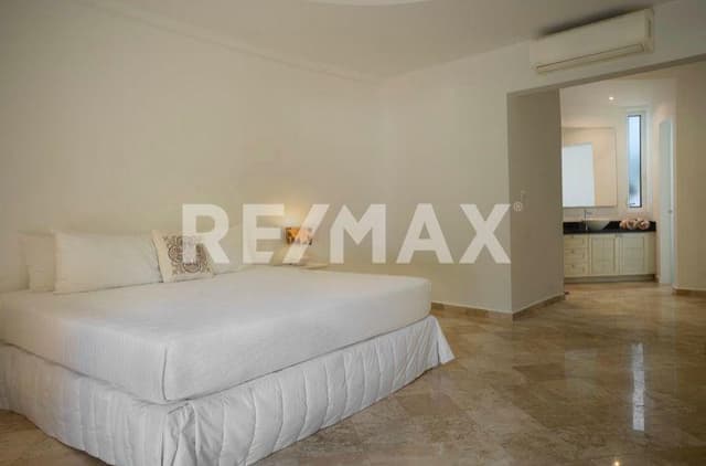 SE RENTA EXCLUSIVO DEPARTAMENTO EN BONITA ÁREA DE TULUM 1 RECÁMARA