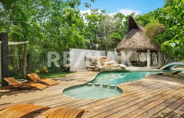 SE RENTA EXCLUSIVO DEPARTAMENTO EN BONITA ÁREA DE TULUM 1 RECÁMARA