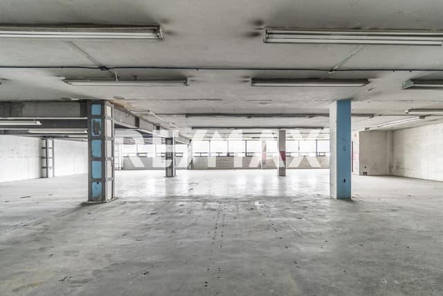 Bodega Comercial en Renta