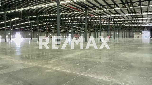 NAVE INDUSTRIAL EN RENTA DE 9810 M2, EN MEXICALI B.C.