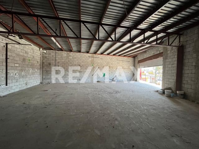 LOCAL COMERCIAL EN RENTA DE 188.3 M2, EN SALVATIERRA, TIJUANA B.C.