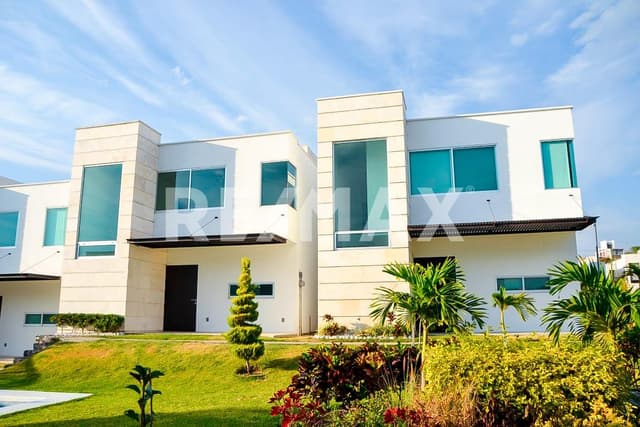 Venta de Casa en Condominio en Oaxtepec