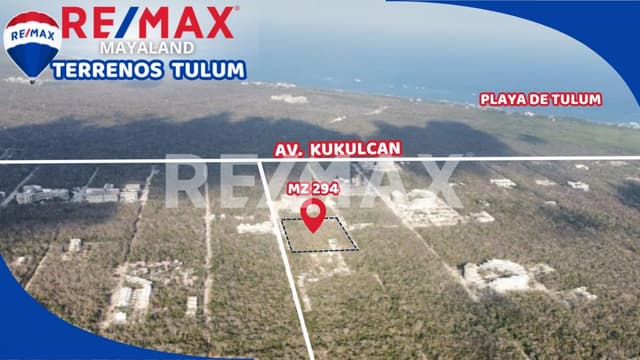 EN VENTA 1904 m2  EN ESQUINA a 400 mts de la av Kukulcan