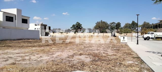 LOTES RESIDENCIALES EN VENTA FRACCIONAMIENTO CASTELA CELAYA