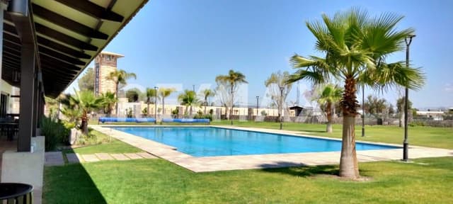 CASA EN VENTA CASTELA RESIDENCIAL CELAYA